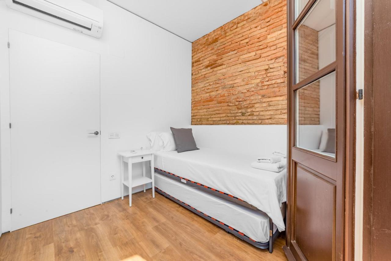 Sant Pau Ramblas Apartments Serennia Barcelona Exteriör bild